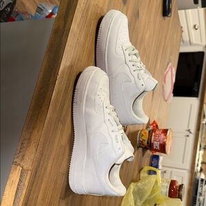 Nike White Athletic Shoes with Streamlined Design